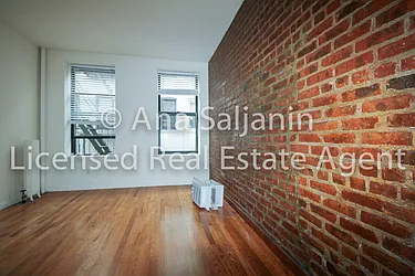 Rented by Citi Zone Realty