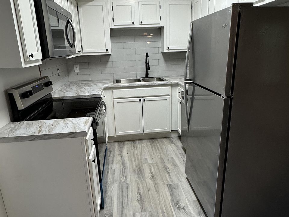 1st image of 203 Hillsboro St #A