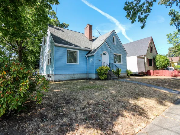 495 21st St SE, Salem, OR 97301