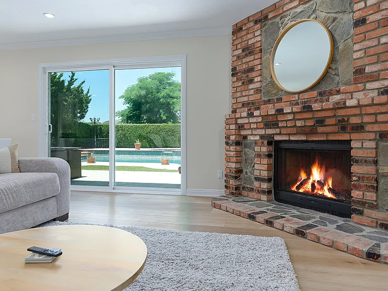 5557 Adelina Ct — Photo 18