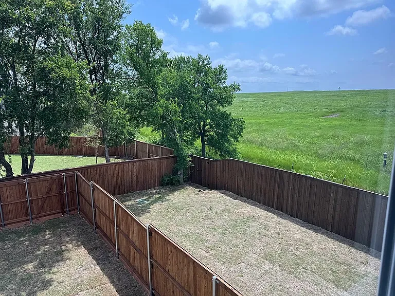 Prosper Ln — Photo 23