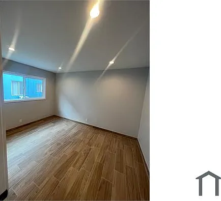 13425 Vanowen St #1 — Photo 7