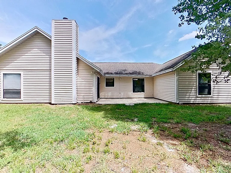 12958 Medford Ln — Photo 22