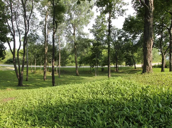 6824 HORSESHOE TRAIL, Burlington, WI 53105