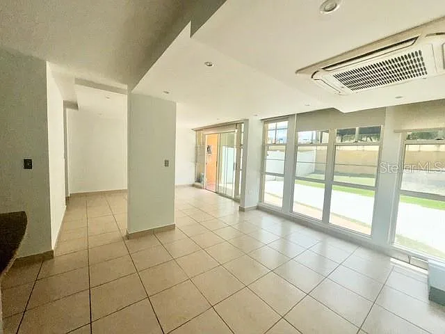 8 Santa Cecilia #8-104 — Photo 25
