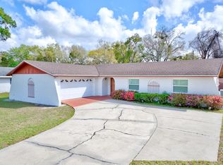 1525 Leslie Dr, Lakeland, FL 33801