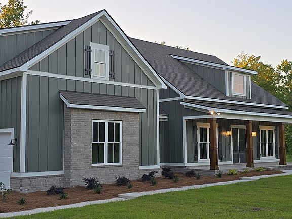 2nd image of 200 Ray Howell Ln