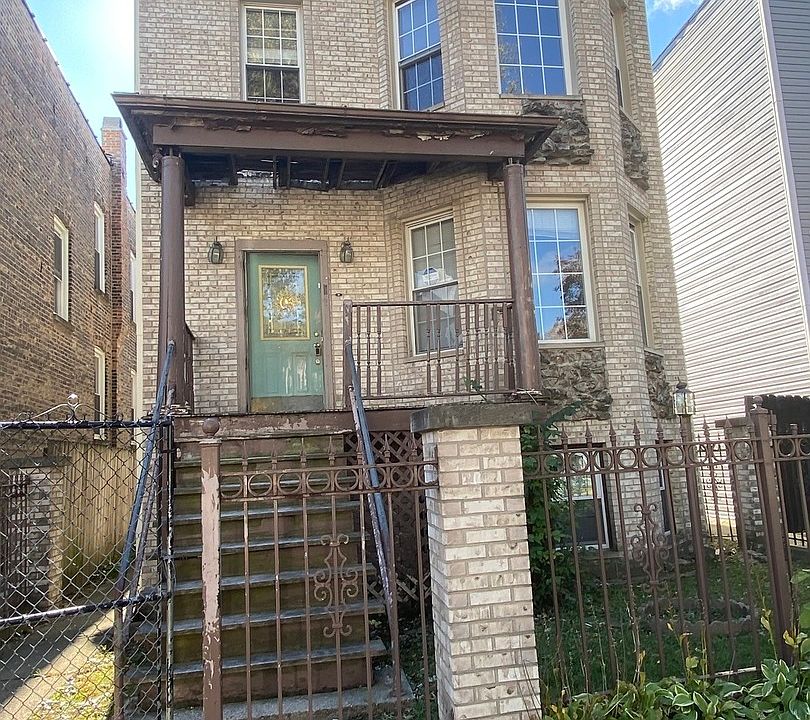 1st image of 4923 W Potomac Ave