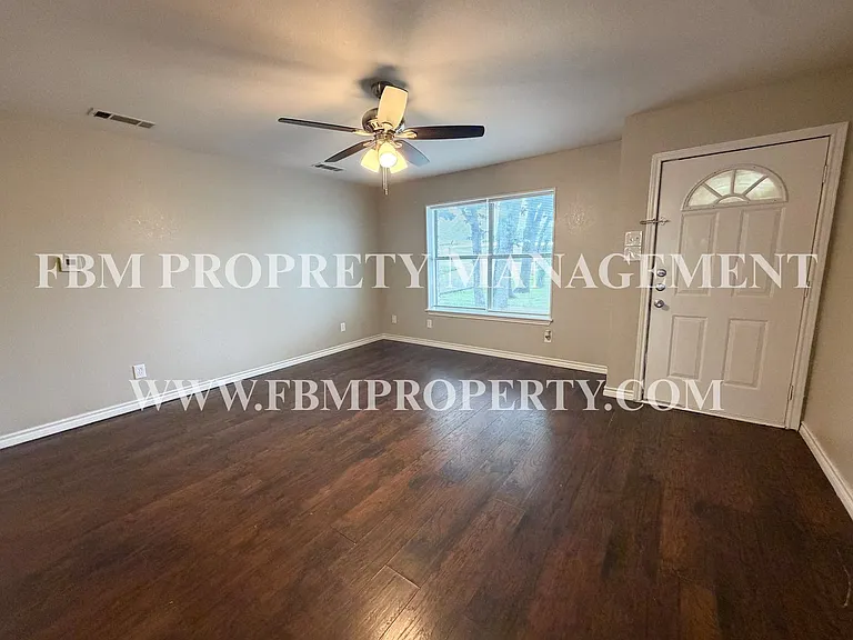 8726 S FM 148 #B — Photo 3