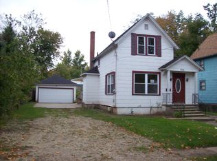 828 Phillips St, Kalamazoo, MI 49001