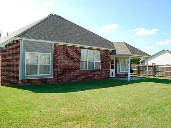 3rd image of 9003 S 257th East Pl