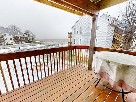 5th image of 6035 Lake Rd W APT 326