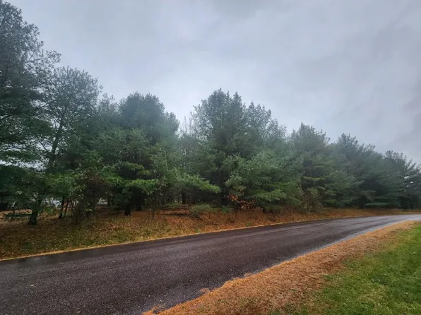 6 W Redstone Dr #7-W, La Valle, WI 53941
