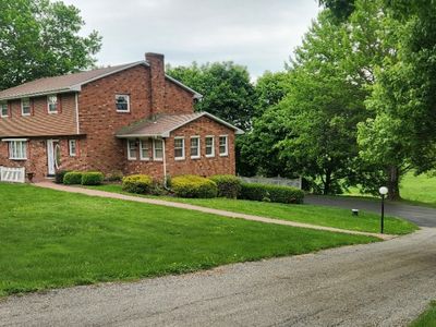 4534 Ellwood Rd, New Castle, PA, 16101