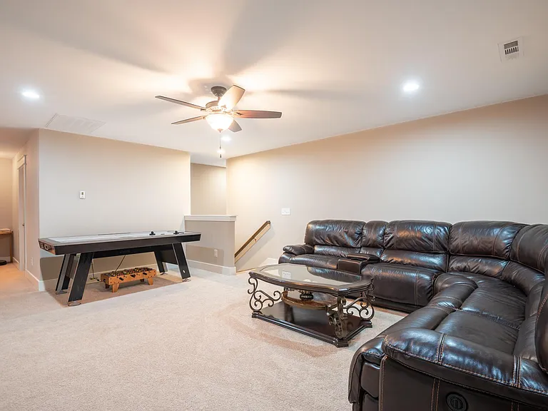 943 Beamon Dr — Photo 32