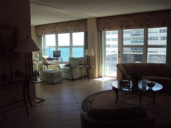 4th image of 3500 Galt Ocean Dr APT 1103