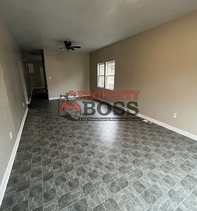 2nd image of 1061 Tyler St