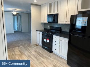 39500 W Warren Rd #193, Canton, MI 48187