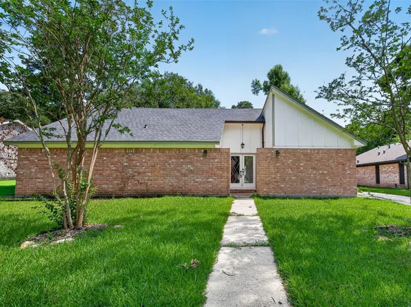 1834 Shadow Rock Dr, Humble, TX 77339