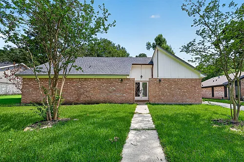 1834 Shadow Rock Dr Photo 1