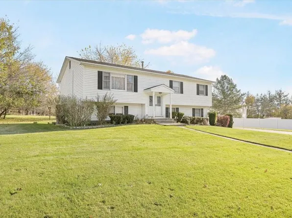 12 Acorn Avenue, Middletown, NY 10941