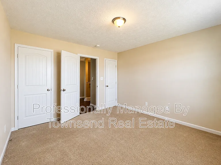 4211 Cherry Hill Ln — Photo 18
