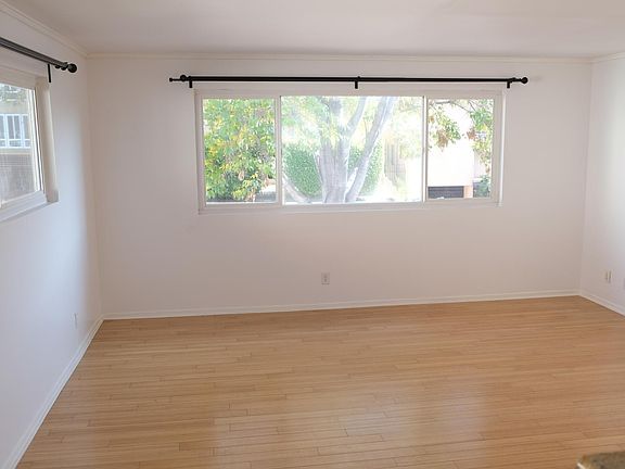 5th image of 3615 Bagley Ave #5