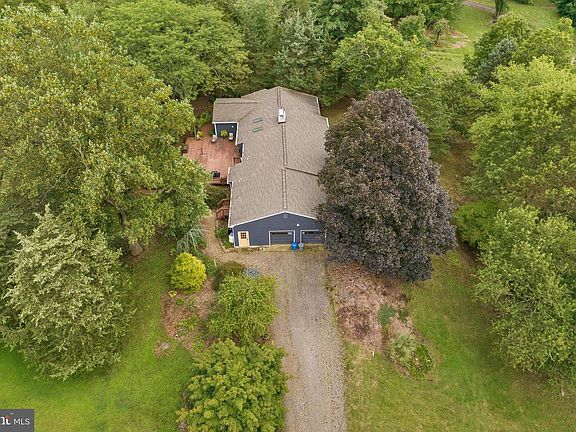 4th image of 95 Holmes Mill Rd