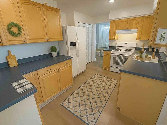 2nd image of 9171 NW 26th St #0