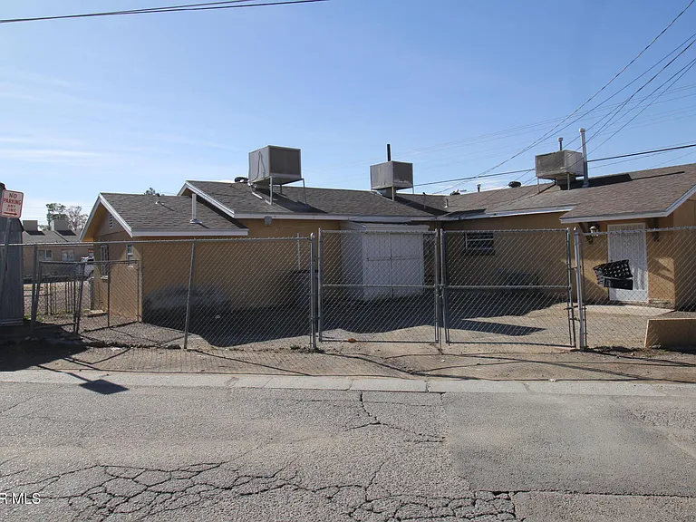 8903 Old County Road A #EL — Photo 44