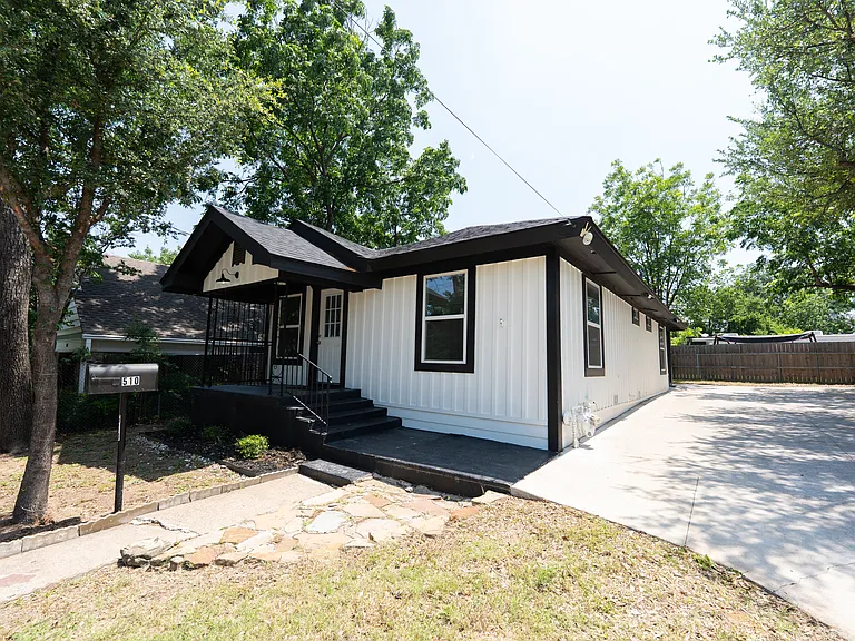 510 N Denver St — Photo 16
