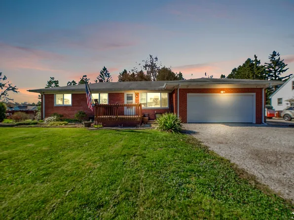 2927 2nd St, La Salle, MI 48145