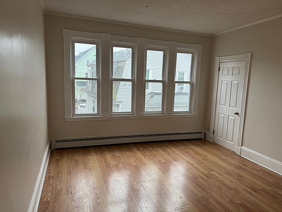 5th image of 167 Merrimac St #2