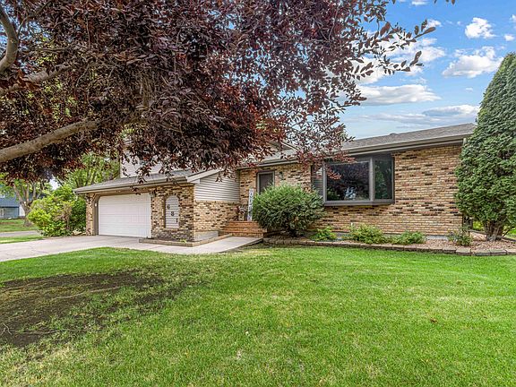4th image of 681 Cottonwood Ct