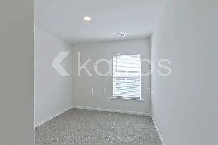 2407 Banyon Cir — Photo 17