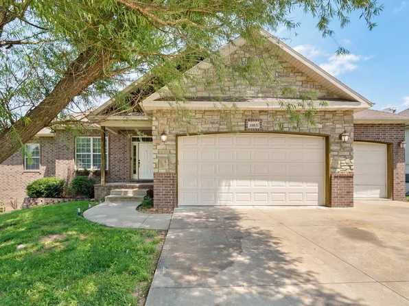 1083 E Daisy Falls Drive, Nixa, MO 65714
