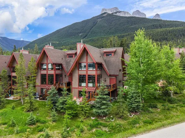 101 SE Armstrong Pl #24, Canmore, AB T1W 3M2