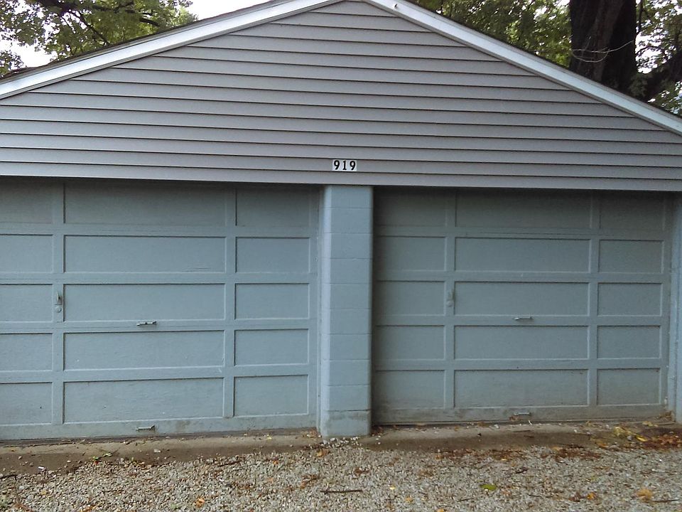 2nd image of 919 Denmark St