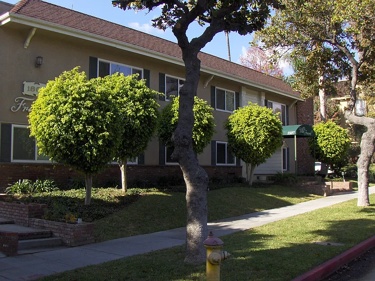 1807 Fremont Ave #102 — Photo 11