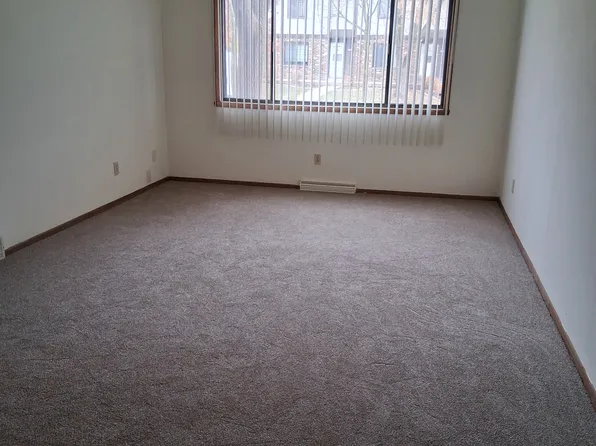 4129 N 104th St, Milwaukee, WI 53222