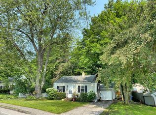 636 E Bridge St, Westbrook, ME 04092
