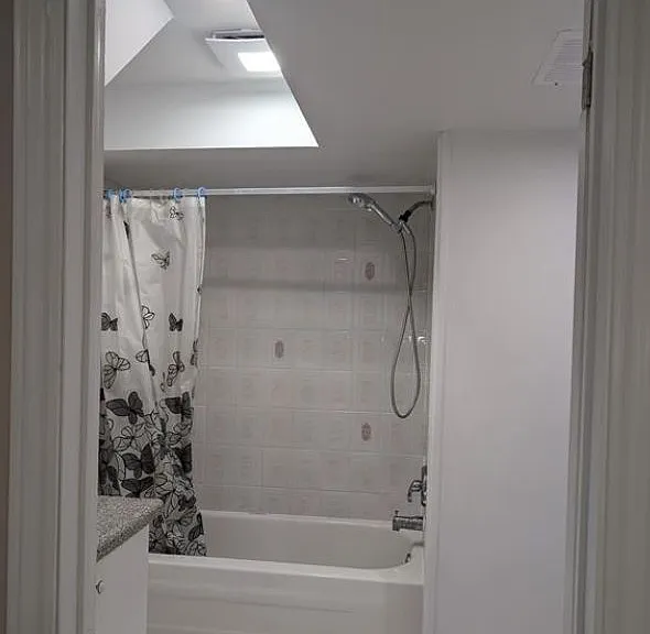 226 Saint Joan Of Arc Ave #BASEMENT — Photo 7