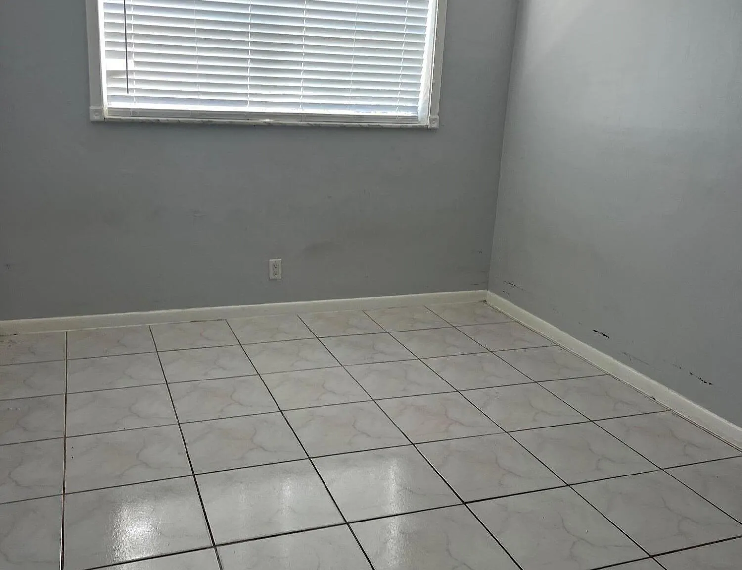 2 bed, 1.0 bath, 770 sqft, $1,800 — Photo 4