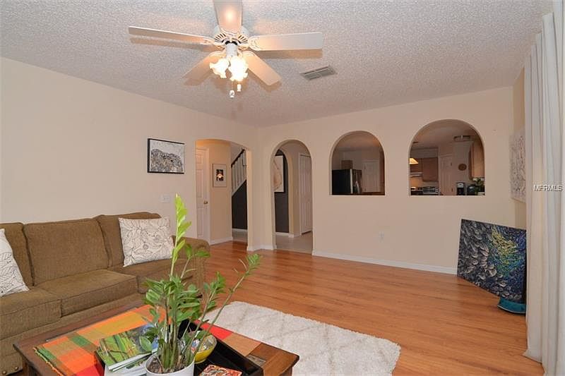 2nd image of 984 Welch Hill Cir