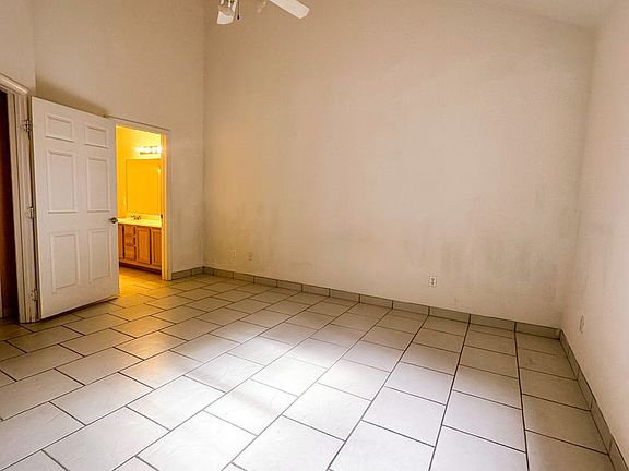 3rd image of 2925 Wigwam Pkwy APT 1821