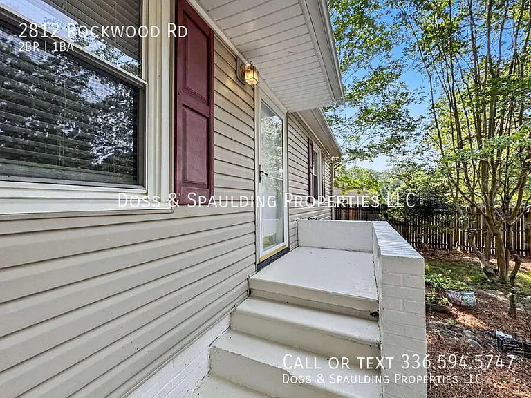 2812 Rockwood Rd — Photo 3