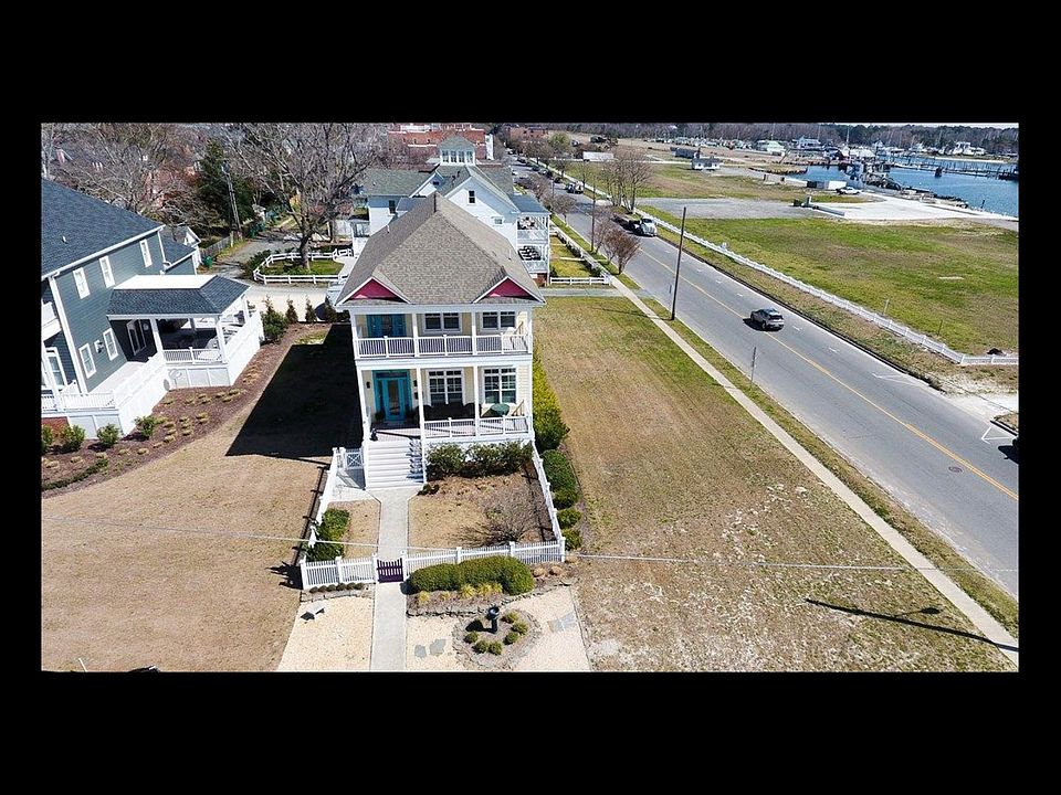 4 Bay Ave, Cape Charles, VA 23310 Zillow