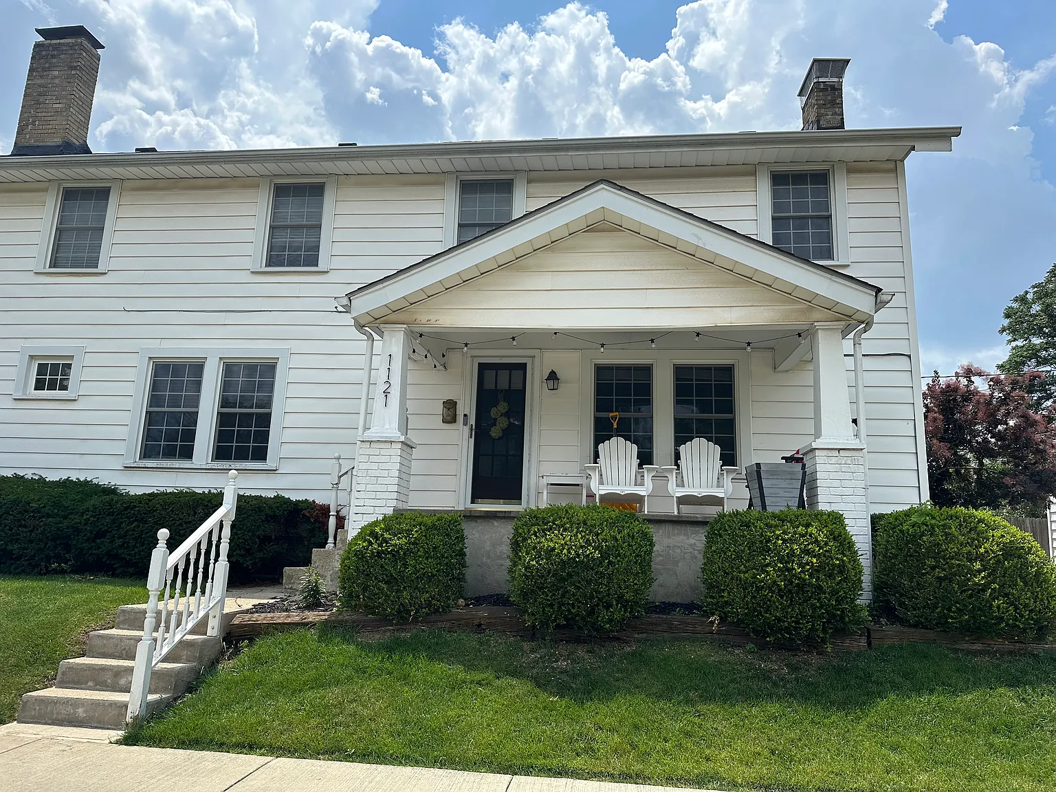 3 bed, 1152 sqft, $1,800 — Photo 2