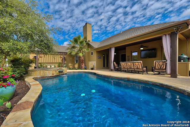1st image of 29819 Fairway Vista Dr