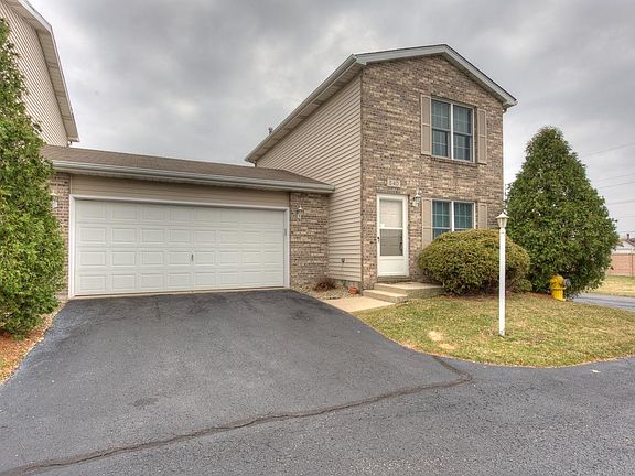 3rd image of 540 Briarwood Dr